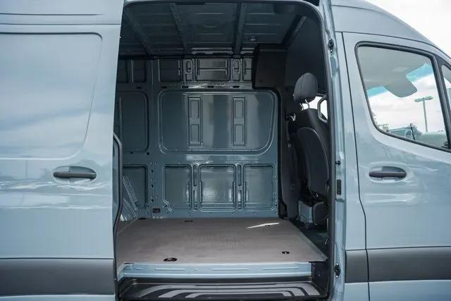 2024 Mercedes-Benz Sprinter 2500 Standard Roof 4-Cyl Diesel HO