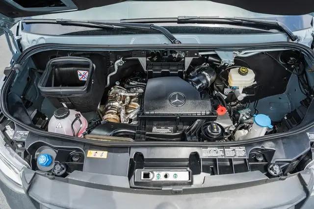 2024 Mercedes-Benz Sprinter 2500 Standard Roof 4-Cyl Diesel HO