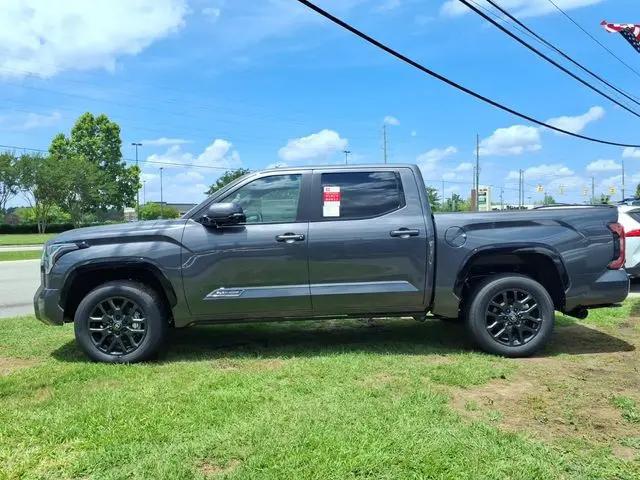 2026 Toyota Tundra Platinum CrewMax 5.5' Bed
