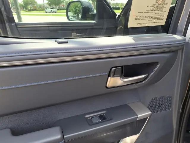 2026 Toyota Tundra Platinum CrewMax 5.5' Bed