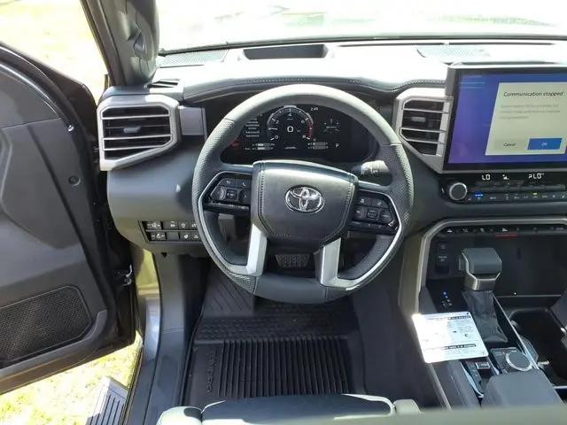 2026 Toyota Tundra Platinum CrewMax 5.5' Bed