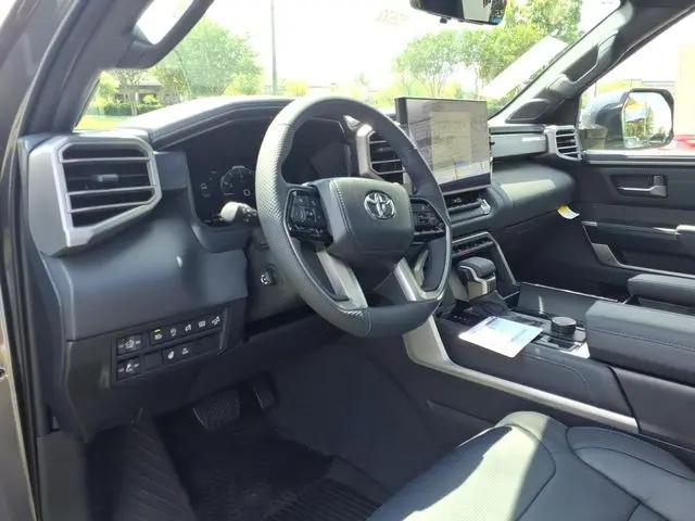 2026 Toyota Tundra Platinum CrewMax 5.5' Bed