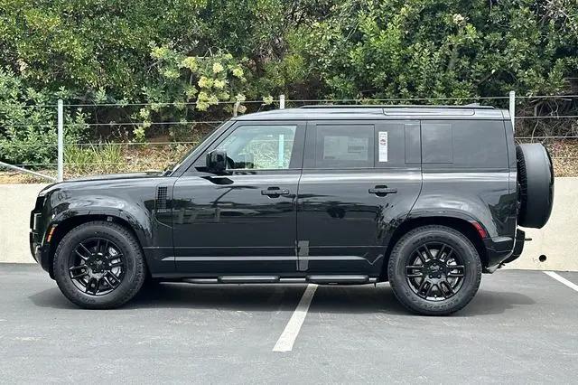 2026 Land Rover Defender P400 X-Dynamic SE