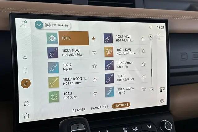 2026 Land Rover Defender P400 X-Dynamic SE