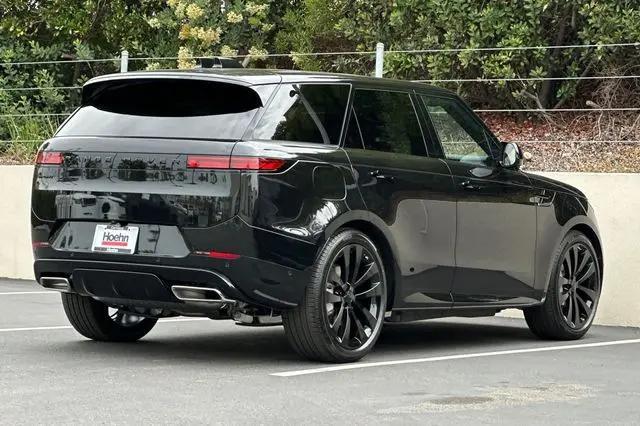2026 Land Rover Range Rover Sport P460e Dynamic SE