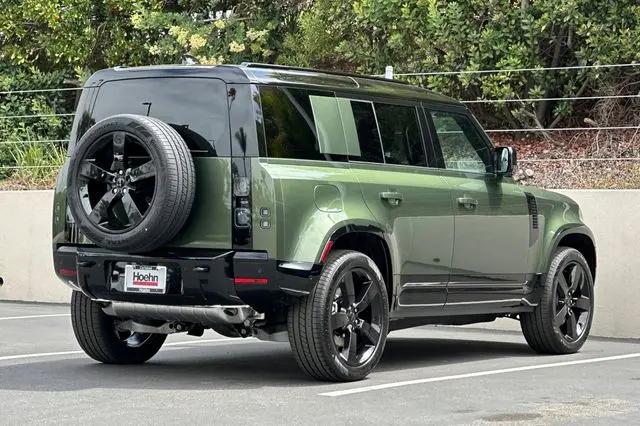 2026 Land Rover Defender P400 X-Dynamic SE