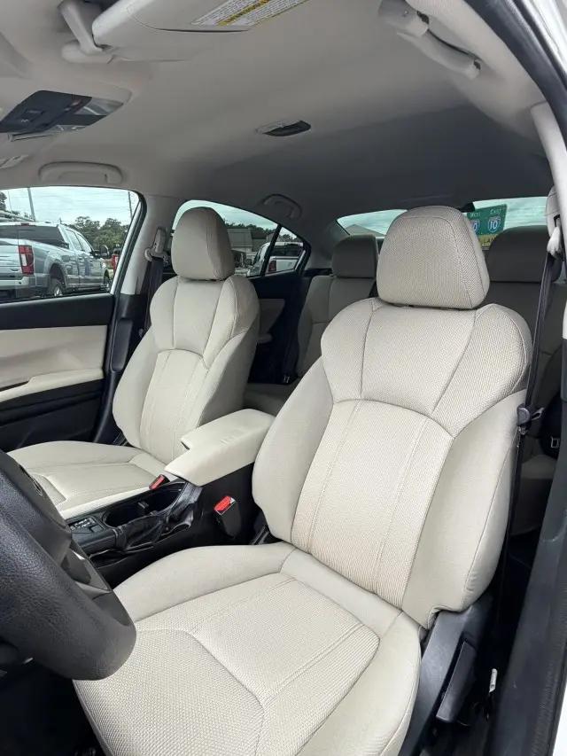 2023 Subaru Impreza Premium Sedan
