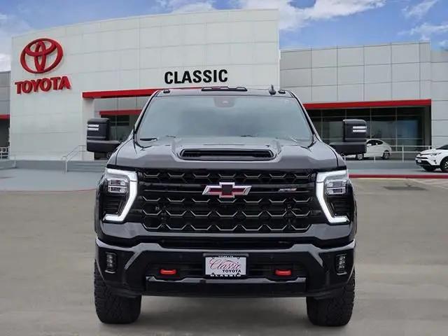 2025 Chevrolet Silverado 2500HD 4WD Crew Cab Standard Bed ZR2