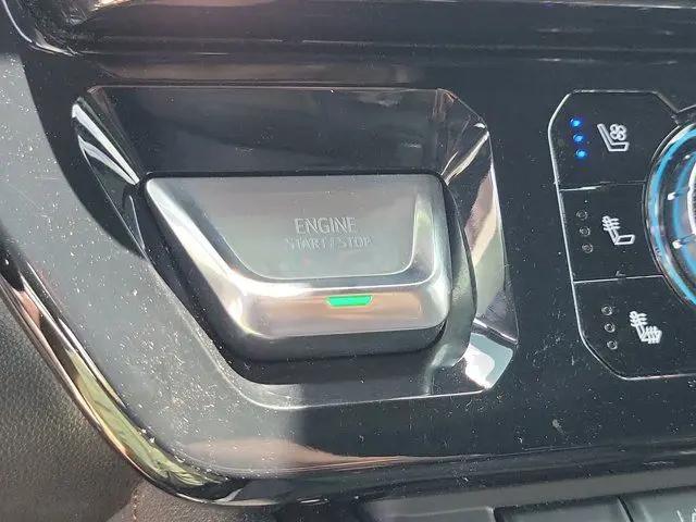 2025 GMC Sierra 2500HD 4WD Crew Cab Standard Bed AT4