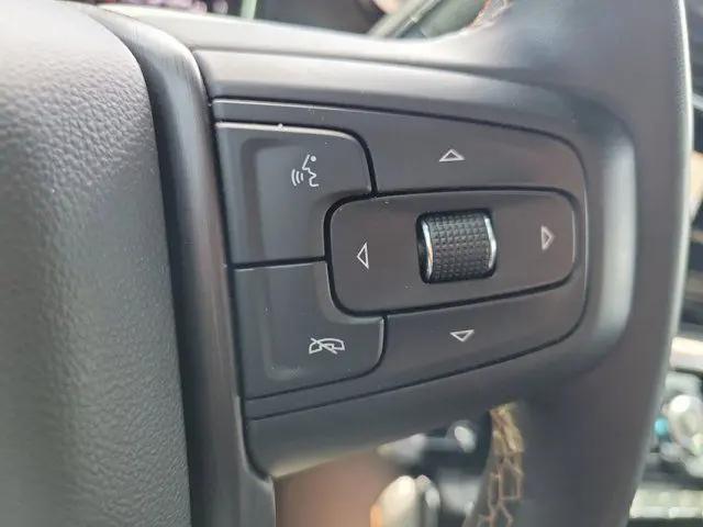 2025 GMC Sierra 2500HD 4WD Crew Cab Standard Bed AT4