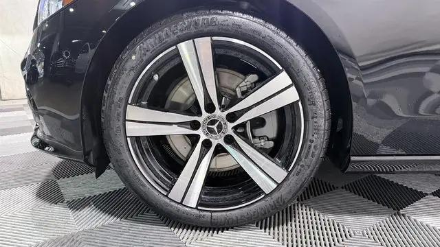2026 Mercedes-Benz C-CLASS C 300 C 300