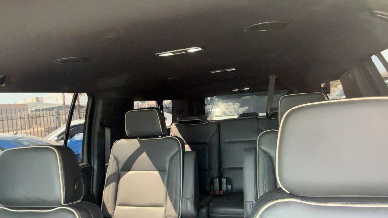 2023 Chevrolet Suburban 2WD Premier