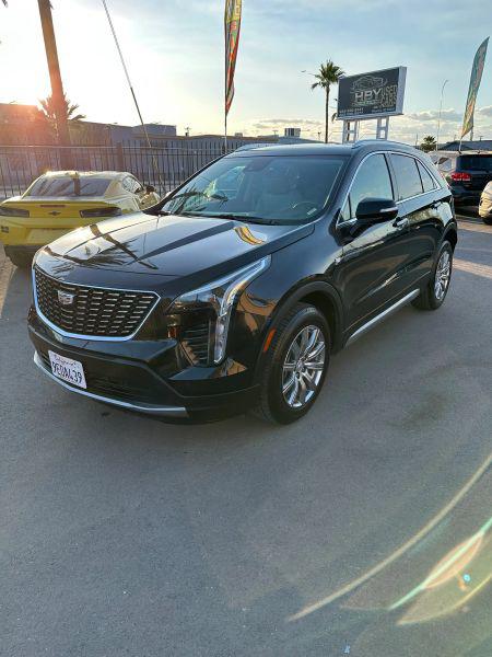 2023 Cadillac XT4 AWD Premium Luxury