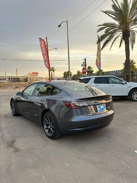 2020 Tesla Model 3 Standard Range Rear-Wheel Drive