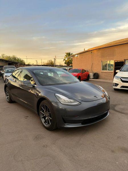 2020 Tesla Model 3 Standard Range Rear-Wheel Drive