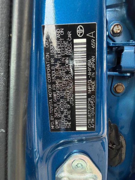 2013 Toyota Prius c Two