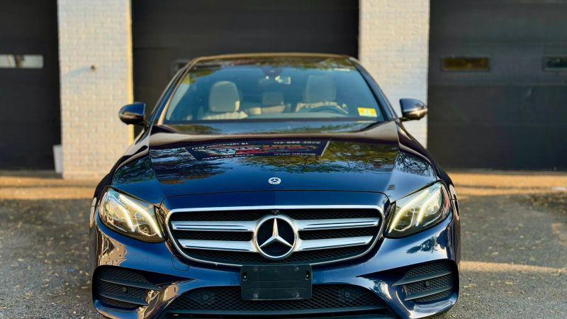 2019 Mercedes-Benz E-CLASS E 300 4MATIC