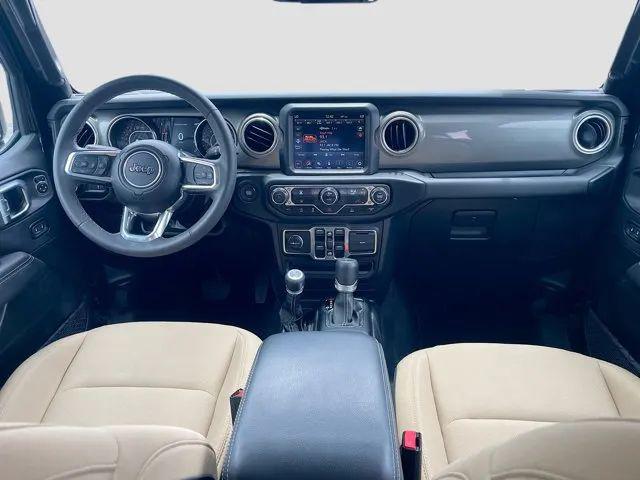 2023 Jeep Gladiator Overland