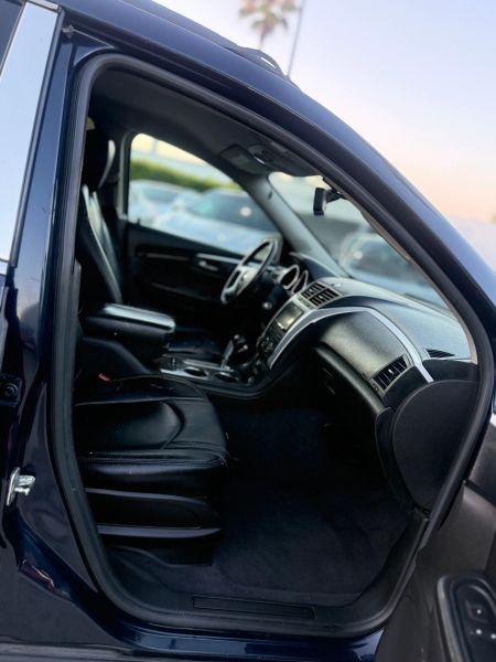 2011 Chevrolet Traverse 1LT