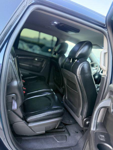 2011 Chevrolet Traverse 1LT
