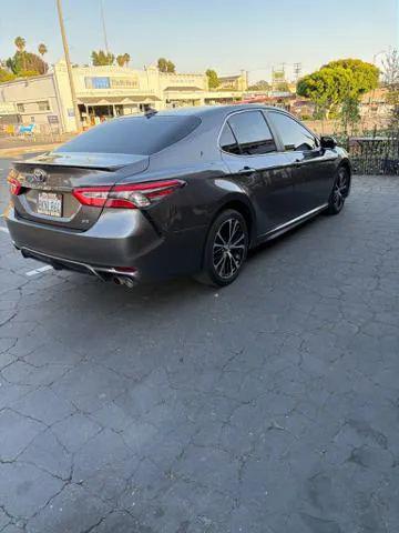 2019 Toyota Camry SE