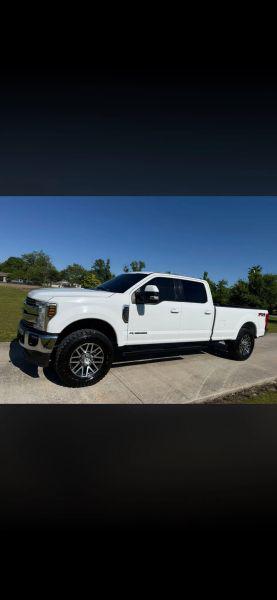 2018 Ford F-350 LARIAT