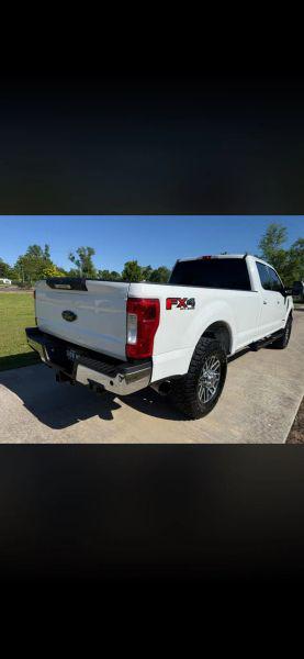 2018 Ford F-350 LARIAT