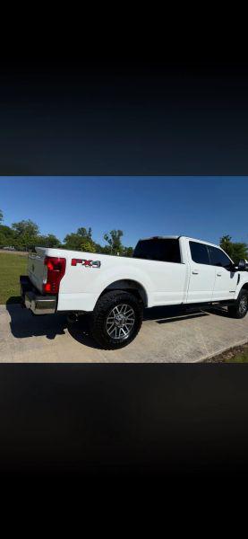 2018 Ford F-350 LARIAT