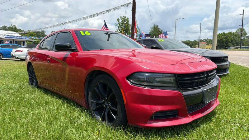 2016 Dodge Charger SE