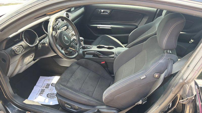2016 Ford Mustang V6