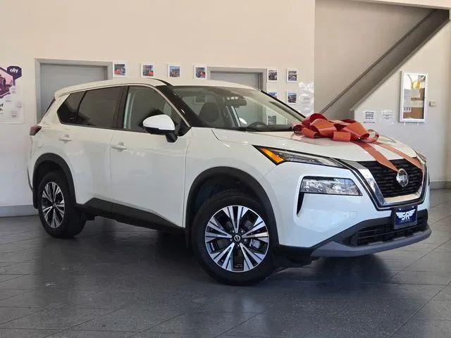 2021 Nissan Rogue SV FWD for sale in Hayward, CA