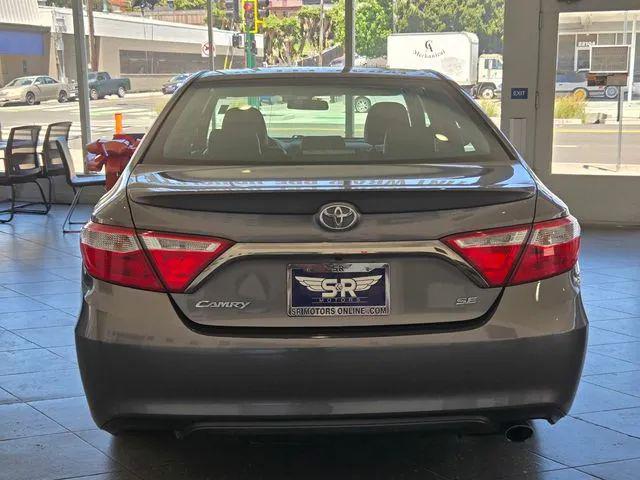 2017 Toyota Camry SE