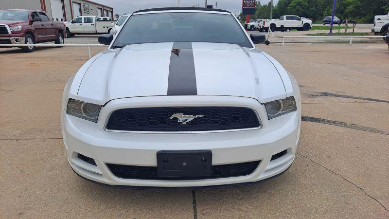 2014 Ford Mustang V6