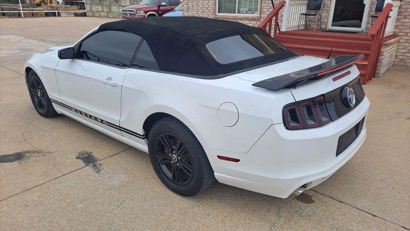 2014 Ford Mustang V6