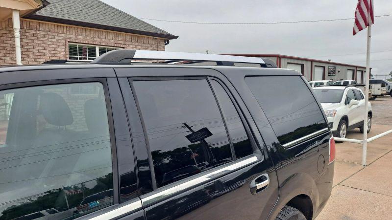 2013 Lincoln Navigator Base