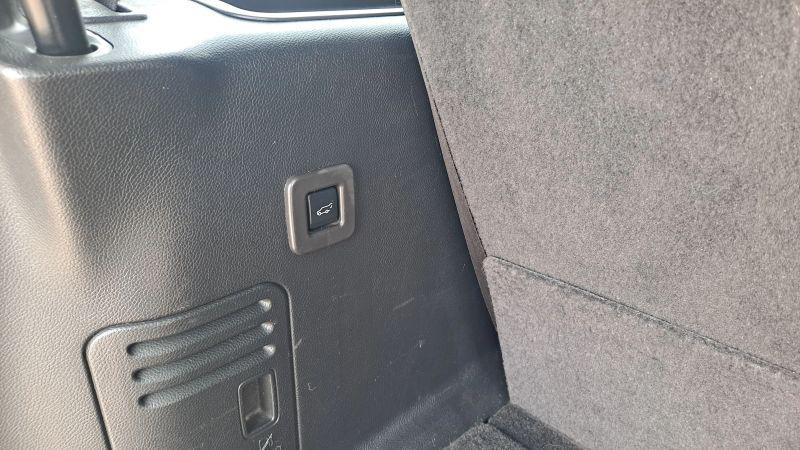 2013 Lincoln Navigator Base