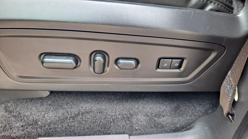 2013 Lincoln Navigator Base