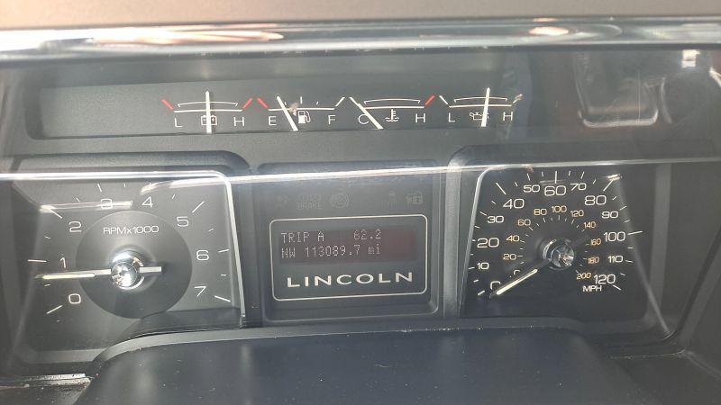 2013 Lincoln Navigator Base