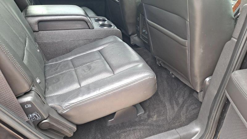 2013 Lincoln Navigator Base