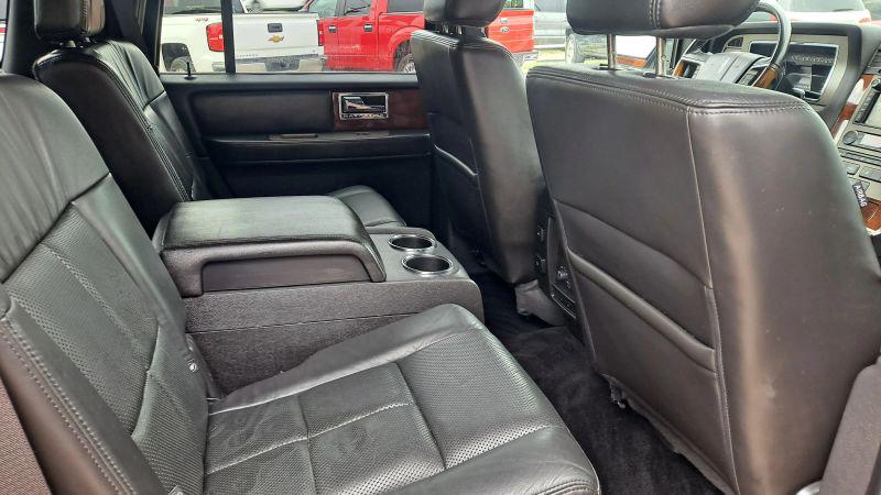 2013 Lincoln Navigator Base