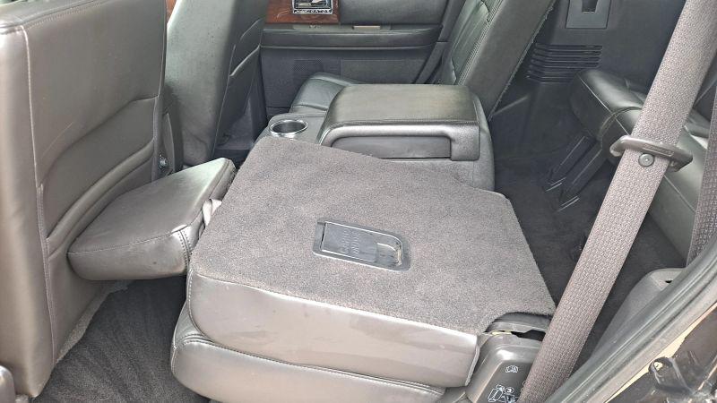 2013 Lincoln Navigator Base