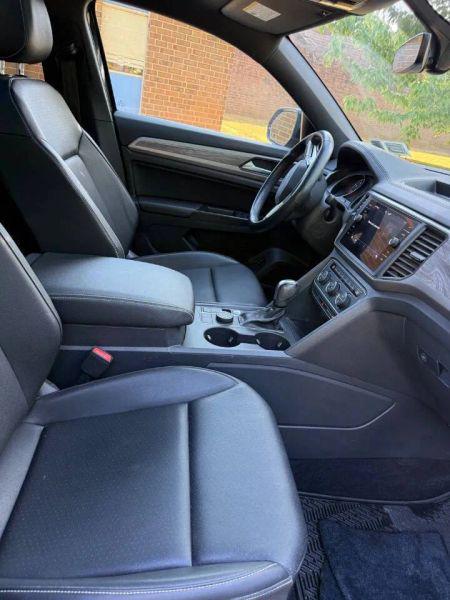 2020 Volkswagen Atlas Cross Sport 3.6L V6 SE w/Technology R-Line