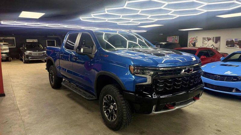 2022 Chevrolet Silverado 1500 4WD Crew Cab Short Bed ZR2