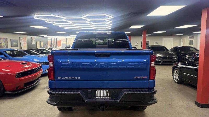 2022 Chevrolet Silverado 1500 4WD Crew Cab Short Bed ZR2