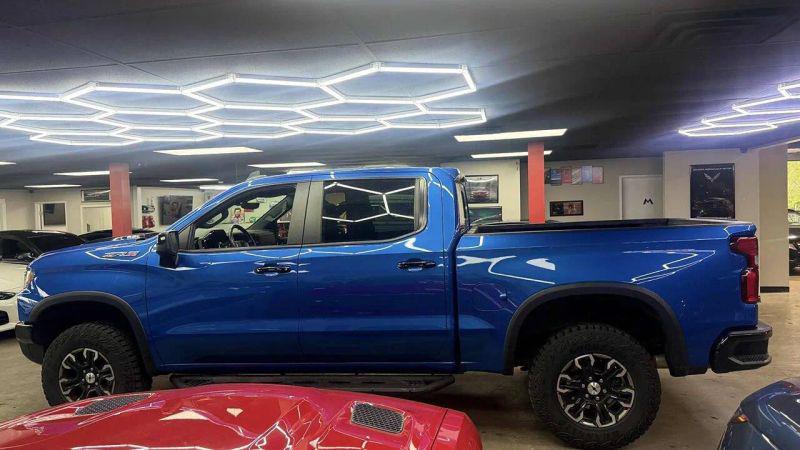 2022 Chevrolet Silverado 1500 4WD Crew Cab Short Bed ZR2