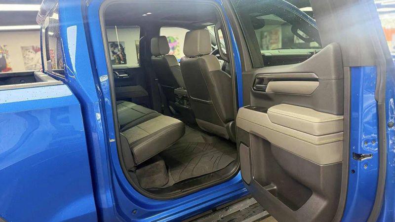 2022 Chevrolet Silverado 1500 4WD Crew Cab Short Bed ZR2