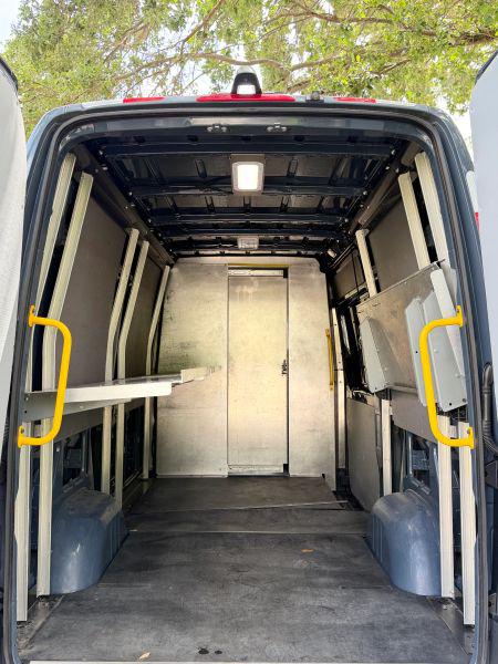 2019 Mercedes-Benz Sprinter 2500 High Roof V6