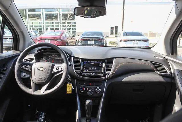 2022 Chevrolet Trax FWD LS