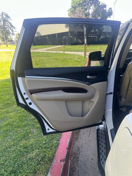 2018 Acura MDX w/Technology Package & AcuraWatch Plus Pkg