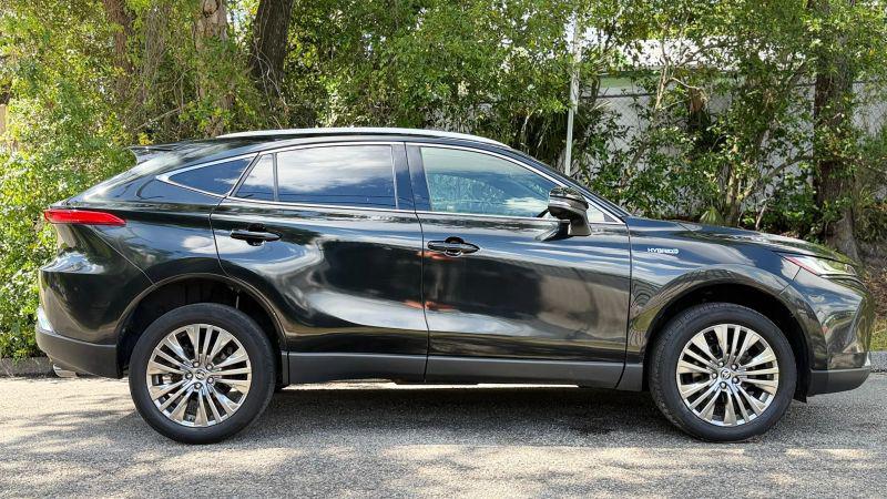 2021 Toyota Venza XLE